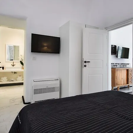 Mirinda Villa Fira (Santorini)