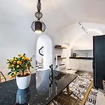 Villa Mirinda *